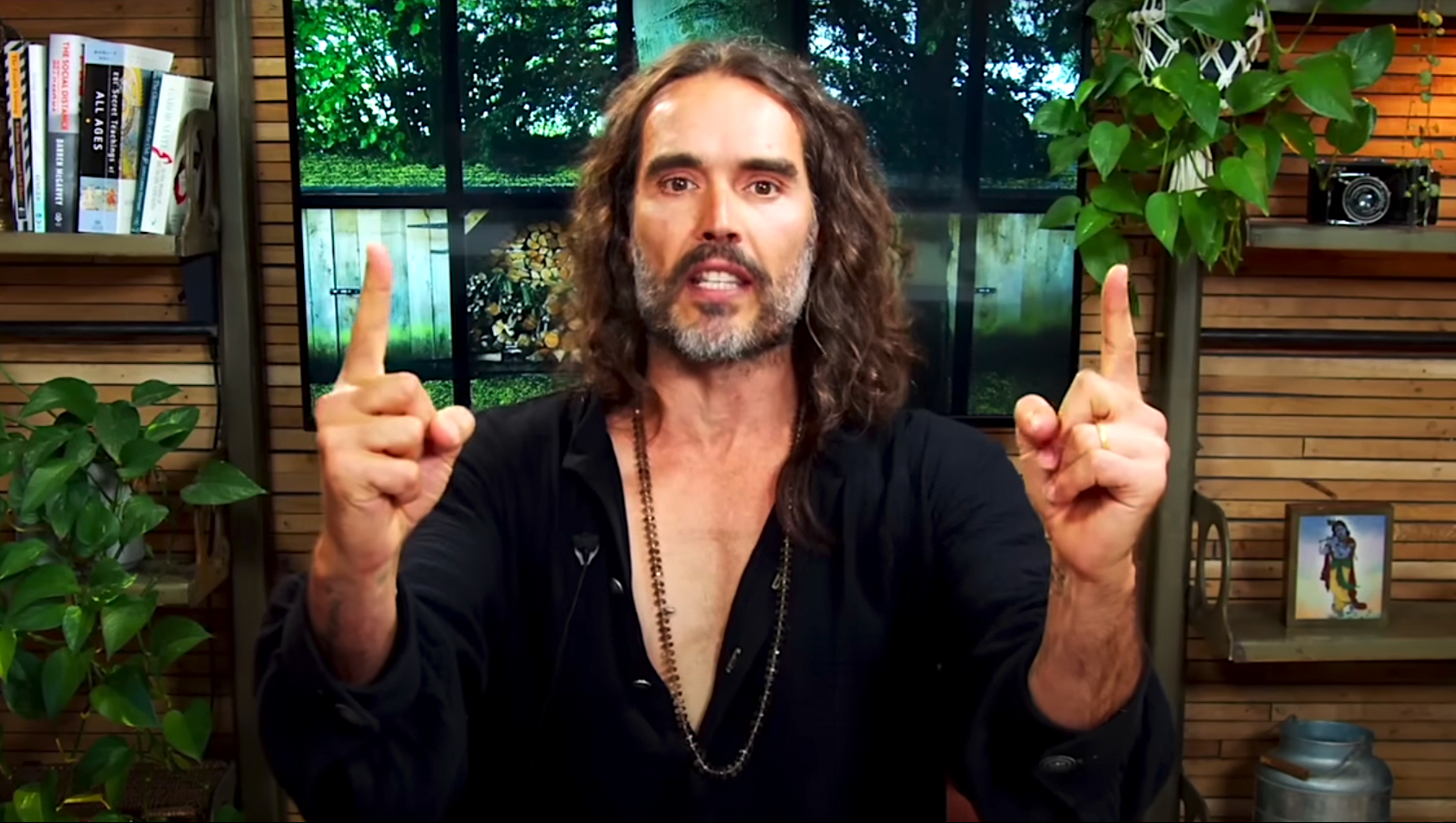 YouTube suspends Russell Brand from advert income